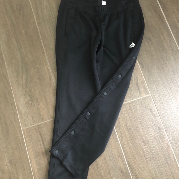 SOLD - ADIDAS women’s tricot track pants. - Picture 5 of 8